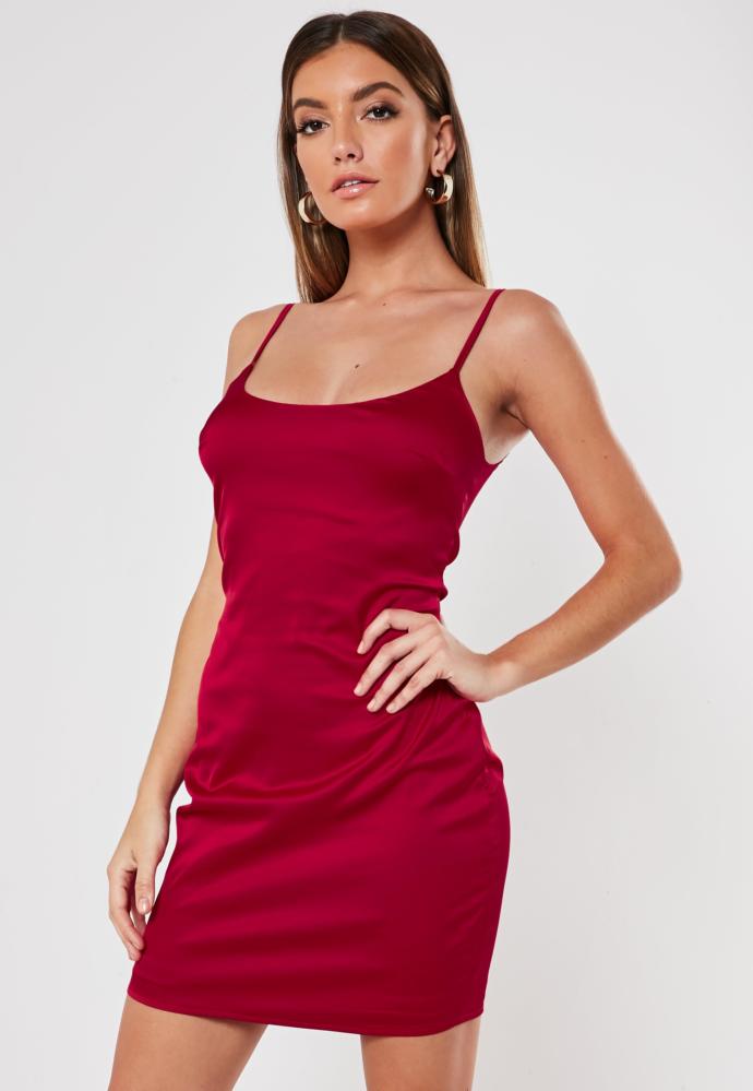 What should I wear to a party?