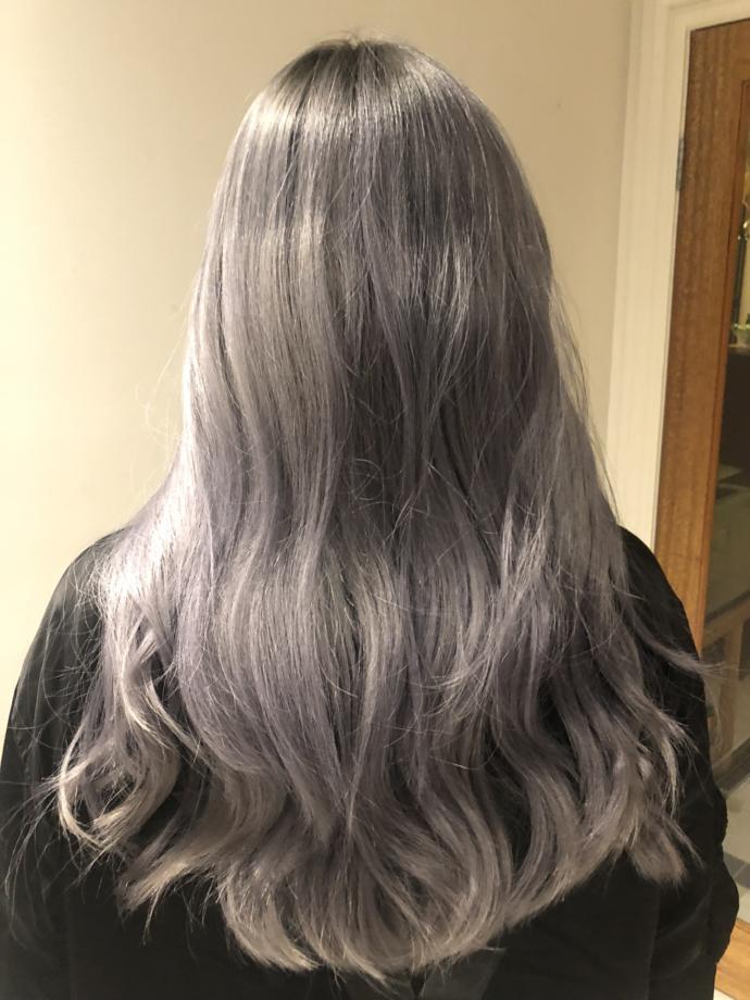 This was my hair 6 months ago :) i’m getting it done exactly the same again 