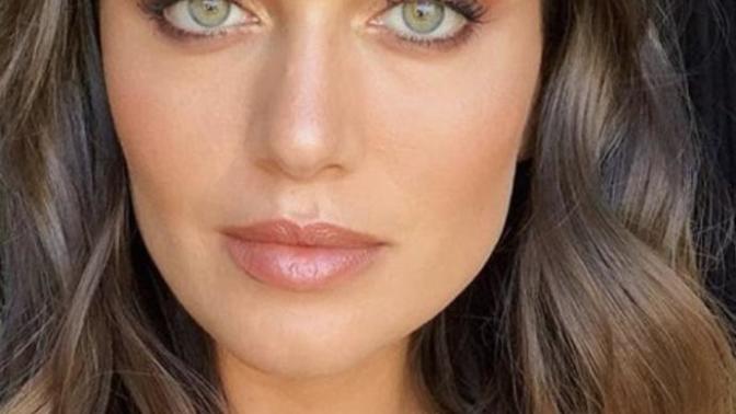 Guys: can you describe the ideal makeup look on a girl? perhaps include a photo?