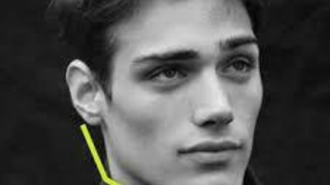 Do you think jawline muscles are attractive?