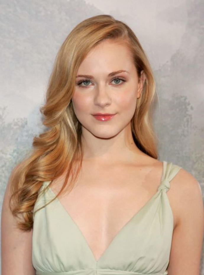 Thinking on dying my hair Strawberry Blond, what do you think?