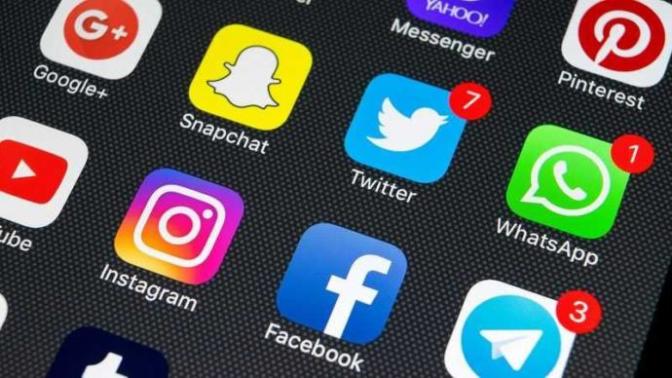 Do you believe social media is to blame for more people commiting infidelity?