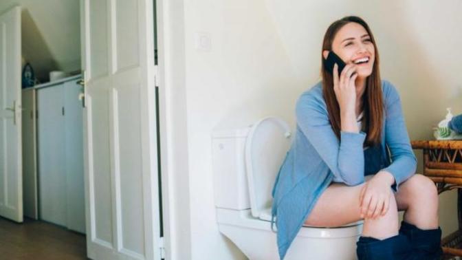 YES, I'M SERIOUS! ... Have you ever been on the phone with someone, and then you heard the toilet flushing?