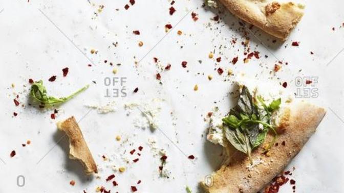 Do you usually eat the pizza crust?