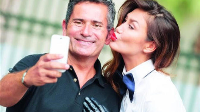 What do you think of trophy girlfriends (or boyfriends)?