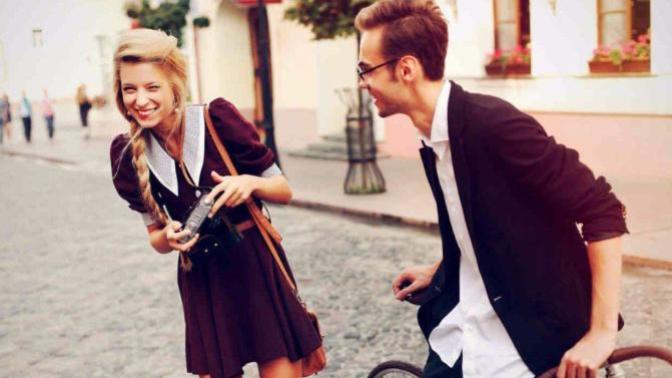 I don't think he likes me. What are some signs an extrovert guy likes you?