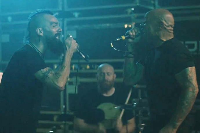 Which Killswitch Engage singer do you prefer?