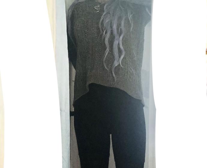 What Is the “ sluttiness” Difference between leggings, and short skirt with leggings... 1-10 how “ slutty” is the outfit below, without the skirt?
