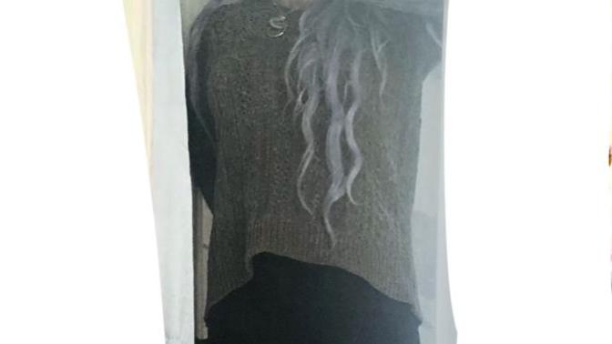 What Is the “ sluttiness” Difference between leggings, and short skirt with leggings... 1-10 how “ slutty” is the outfit below, without the skirt?