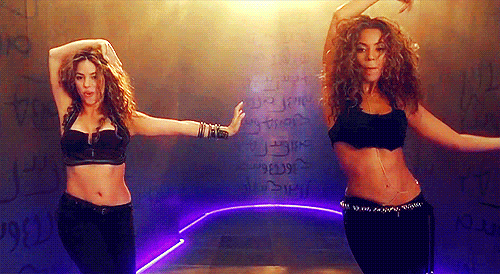 Who did it better at the Superbowl Half Time Show: Shakira or Jennifer Lopez?