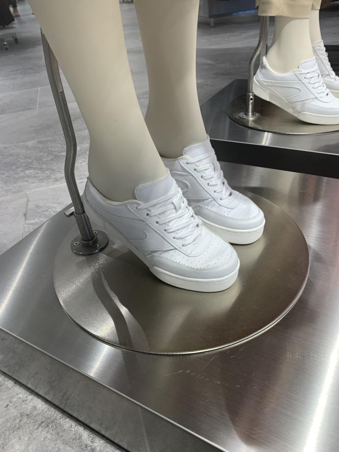 Are these shoes cute? Nice?