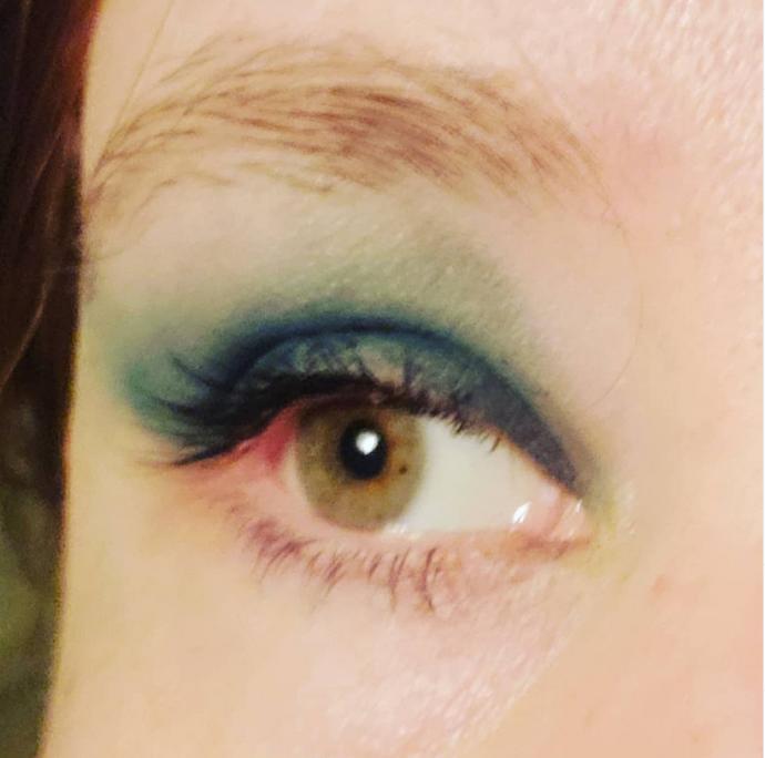 Which color are my eyes closest to?