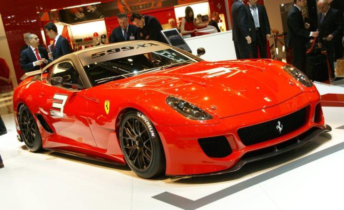 Which of these Ultra Rare Supercars/Sports cars would you choose?