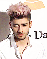 Would you date someone with pink hair?