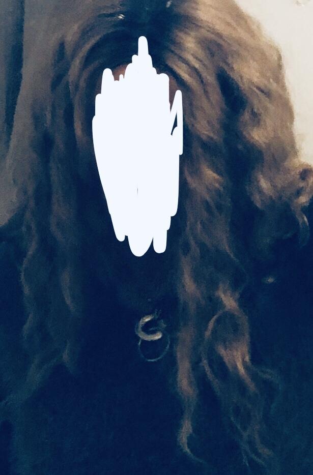 “Honey blond curly” Sorry- lighting is really bad. I’ll try again tomorrow. I wanted to post tonight Bc I just sorted it out first time ever🤷♀️🙂?