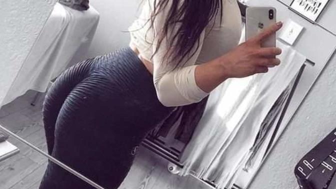 Do people prefer normal leggings or leggings that go between the cheeks?