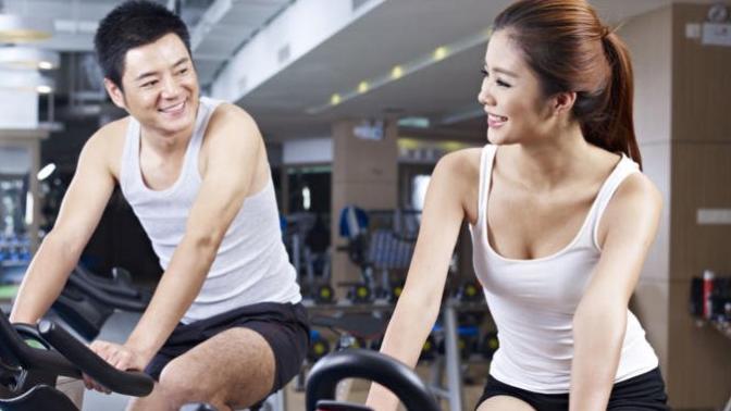 How do I get this girl that I meet at the gym to open up more?