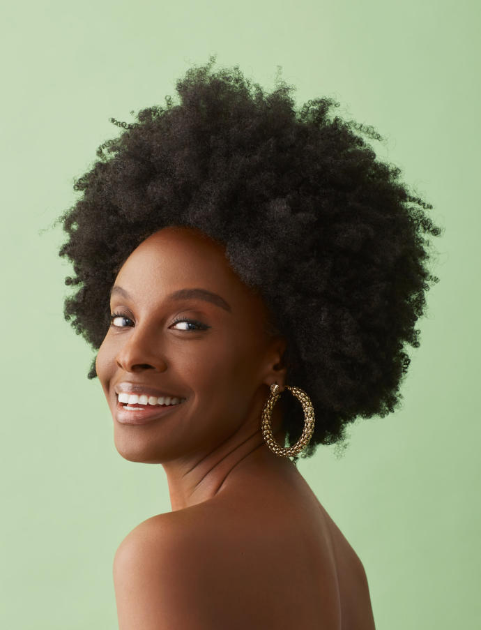 If you were dating a Black woman with natural hair what length afro would you find cute on her? How big do men like afros?