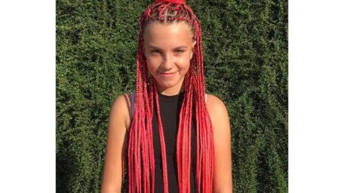 Is it cultural appropriation for a white girl to have box braids?