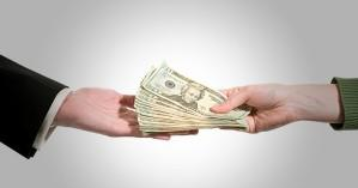 Selling my girlfriend to pay rent Selling my girlfriend to pay rent