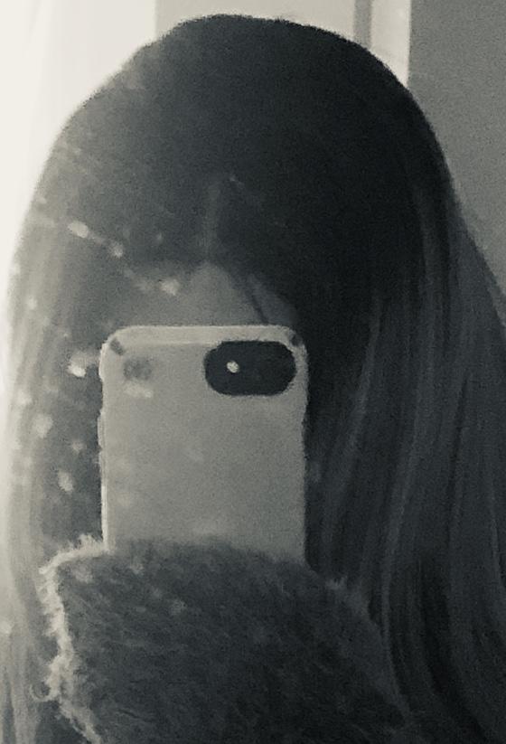 I have dark root ombré Silver grey wig now. I’m going to upgrade to a more realistic cap and softer hair.. Which color from below, should I choose?