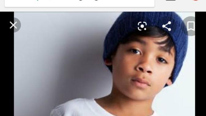 If a mixed race black person has straight hair is he still considered as African American in the States?