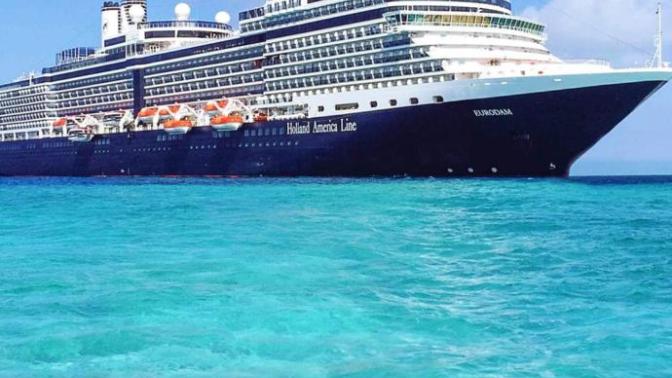 2,000 People Stranded on a U. S. Cruise Ship?