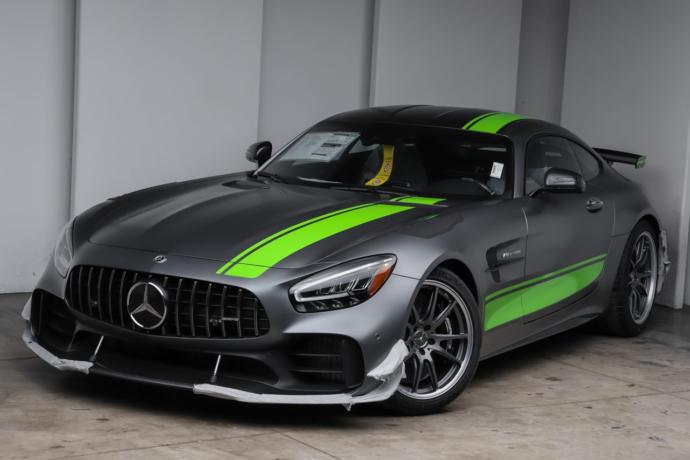Out of these Fast cars of the day, which one would you choose?