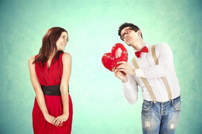 Whats something nice I can do for my girlfriend thats far away for Valentines day?