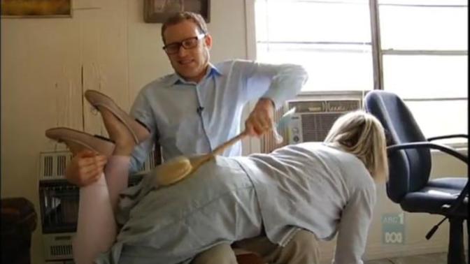 Men of G@G , when is the best time to spank your woman?