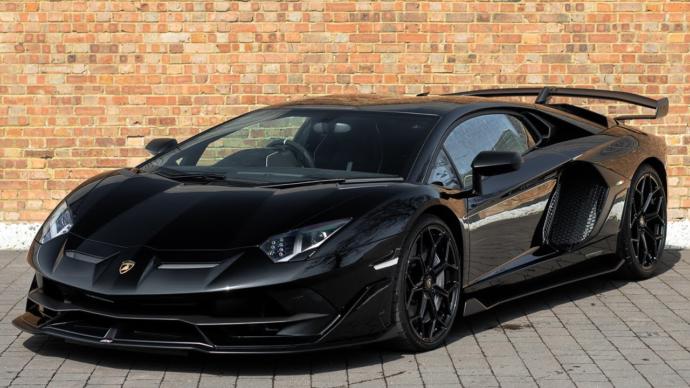 Which of These Soccer Mom vehicles would you choose?