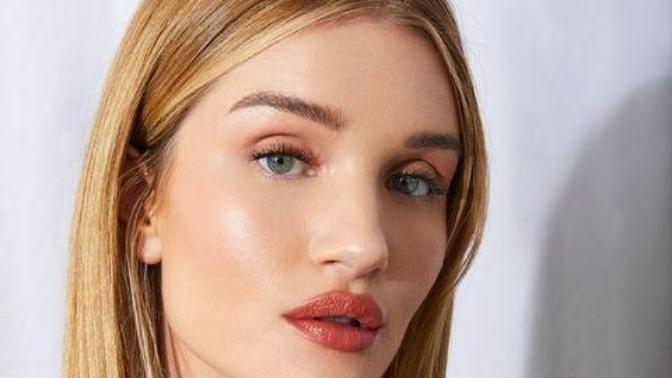 Do men really prefer no makeup?