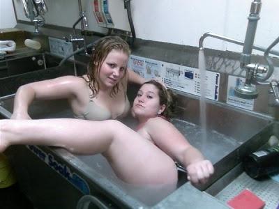 Would you eat from a restaurant where employees bathe in the sink?