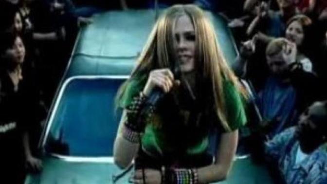 Which Avril Lavigne you like more, the early 2000s one or the current one?