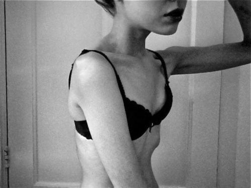 Would you date a girl who’s underweight?