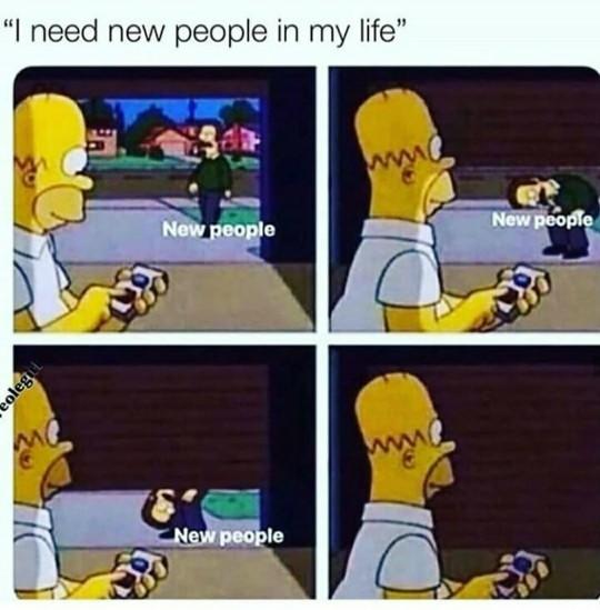 Who in here Wants friends yet doesnt want friends?🤣 please share why?