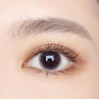 Which eye color is most attractive?