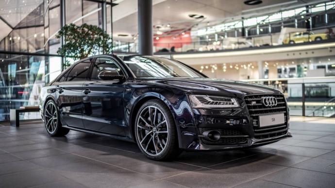 Which of these High Performance /Luxury vehicles would you choose?