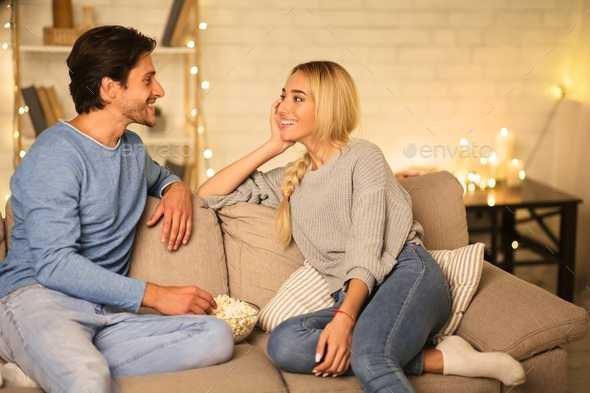 Do women really like to have her guys attention?