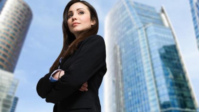 Does it make sense for successful men to prefer dating businesswomen instead of dating the "less ambitious" women?