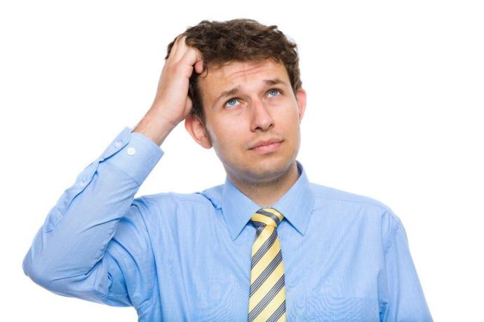 Ive decided I want my ex girlfriend back. Should I text her first? If so what do I say?