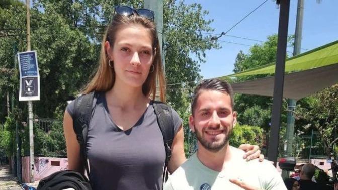 Guys, would it bother you if your girlfriend/wife was taller than you?