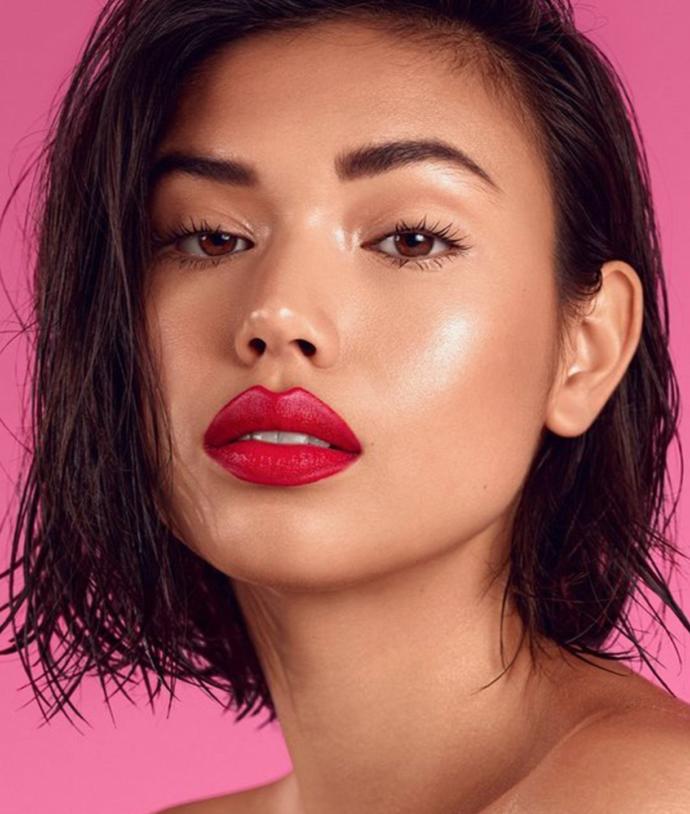 What do you think of red 💄lipstick 💄 ?