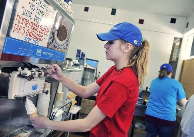 What are good jobs for teenagers?