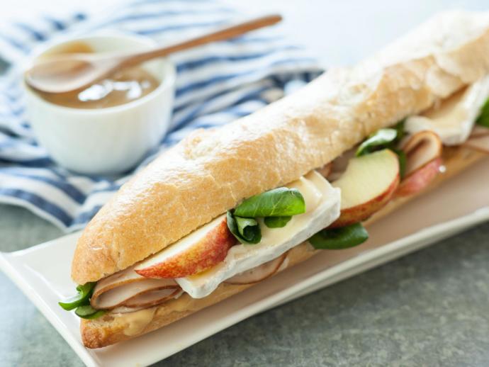 What temperature of food do you prefer: piping hot, freezing cold or lukewarm food?