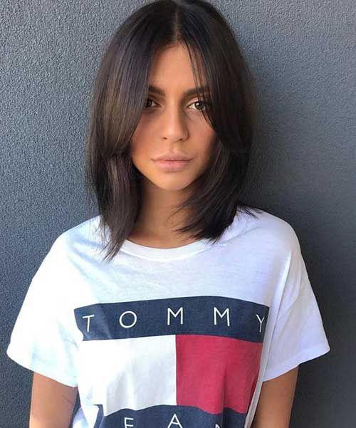 Guys, Thoughts on side bangs on girls (also looking for girls opinions)?