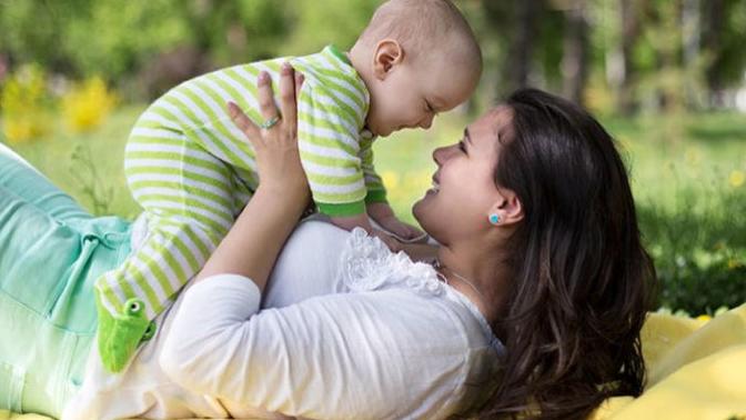 Guys, if you had a unfortunate choice between choosing to rescue your child or your wife, who would you rescue (you can't choose neither/both)?