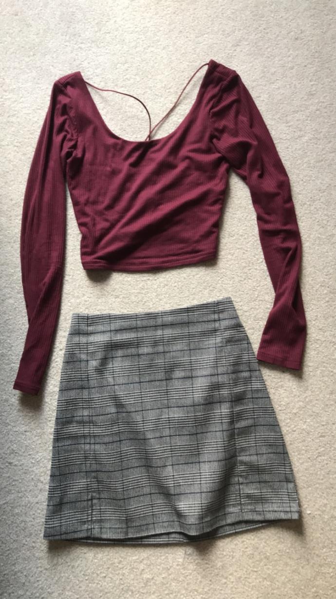 Which outfit is cuter?