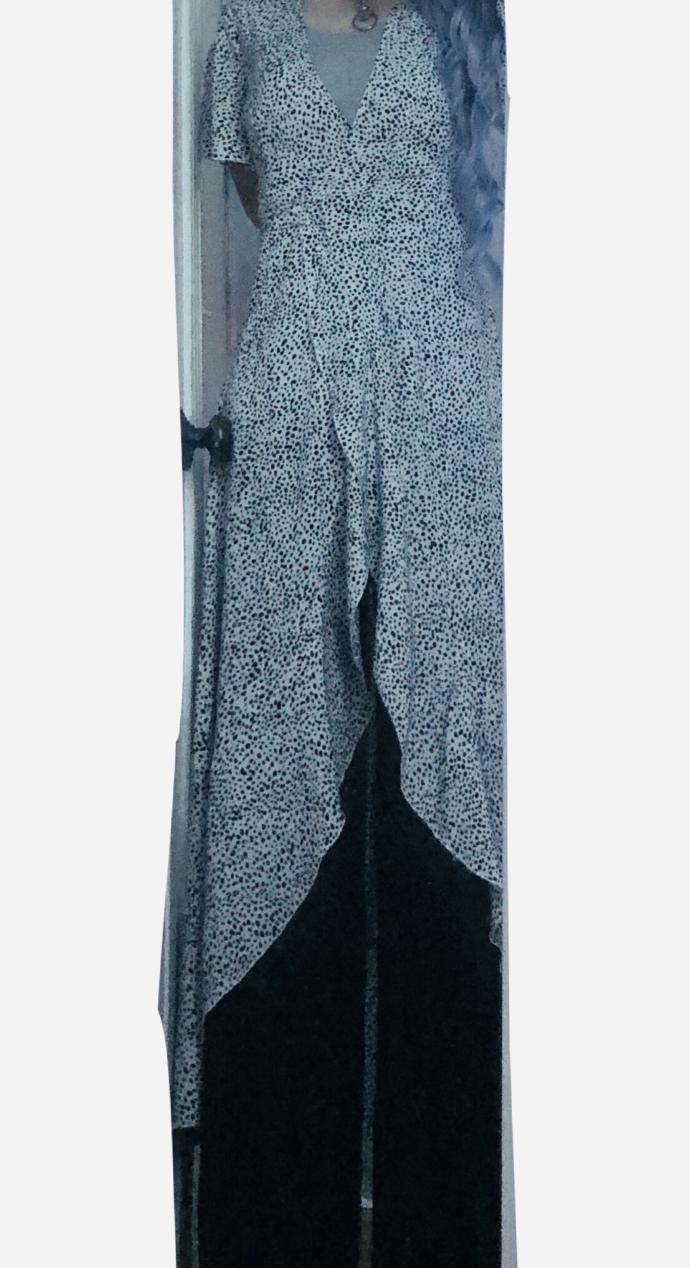 Is this a creative solution to a black slip, Or does it just look dumb?
