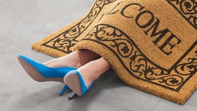What are some signs that you're being treated like a doormat?